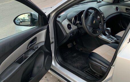 Chevrolet Cruze II, 2014 год, 750 000 рублей, 10 фотография