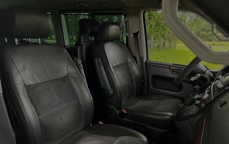 Volkswagen Multivan T5, 2009 год, 1 750 000 рублей, 8 фотография