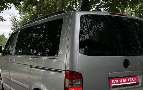 Volkswagen Multivan T5, 2009 год, 1 750 000 рублей, 4 фотография