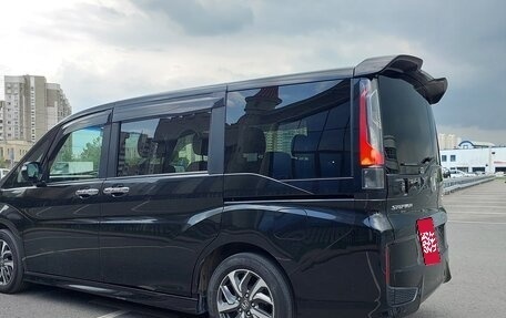 Honda Stepwgn IV, 2016 год, 2 050 000 рублей, 6 фотография