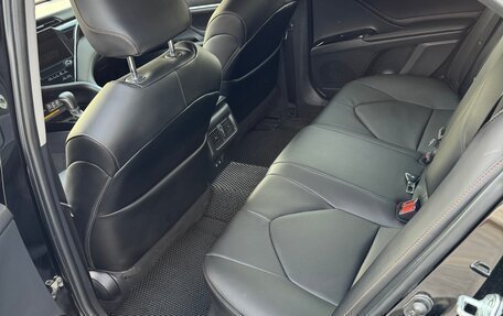 Toyota Camry, 2019 год, 2 500 000 рублей, 5 фотография