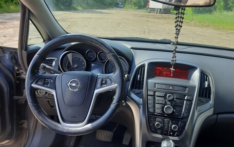 Opel Astra J, 2011 год, 620 000 рублей, 10 фотография