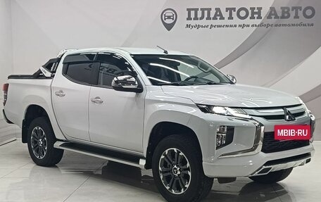 Mitsubishi L200 IV рестайлинг, 2021 год, 4 091 000 рублей, 3 фотография