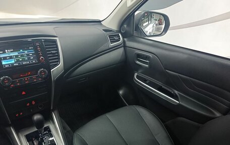 Mitsubishi L200 IV рестайлинг, 2021 год, 4 091 000 рублей, 18 фотография