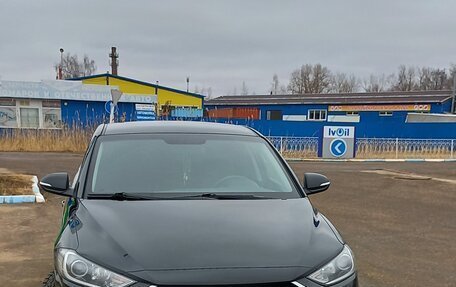 Hyundai Elantra VI рестайлинг, 2018 год, 1 500 000 рублей, 6 фотография