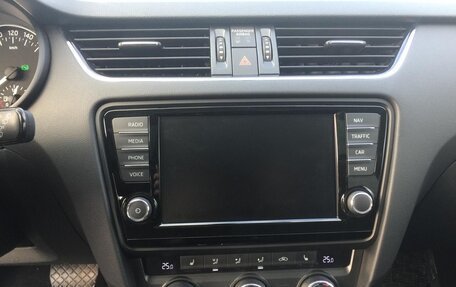Skoda Octavia, 2015 год, 1 750 000 рублей, 12 фотография