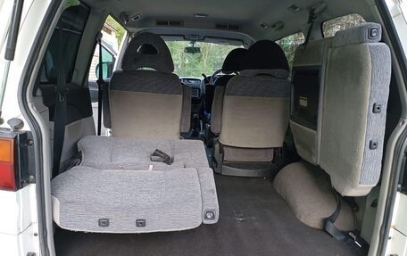 Mitsubishi Delica IV, 2003 год, 1 420 000 рублей, 4 фотография