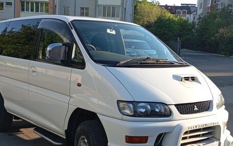 Mitsubishi Delica IV, 2003 год, 1 420 000 рублей, 3 фотография