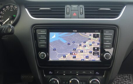 Skoda Octavia, 2015 год, 1 750 000 рублей, 14 фотография
