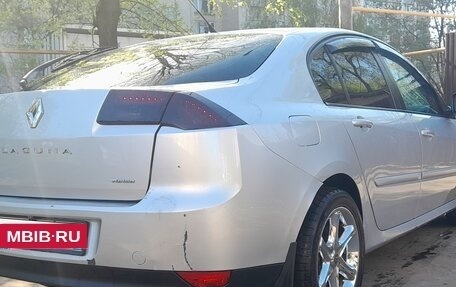 Renault Laguna III рестайлинг, 2008 год, 700 000 рублей, 15 фотография