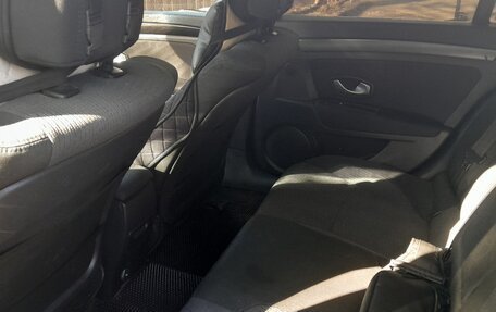 Renault Laguna III рестайлинг, 2008 год, 700 000 рублей, 33 фотография