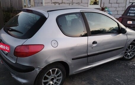 Peugeot 206, 2000 год, 180 000 рублей, 2 фотография