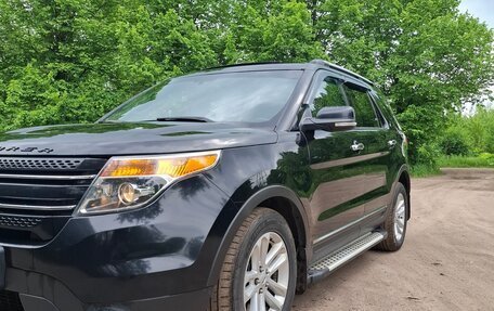 Ford Explorer VI, 2013 год, 1 850 000 рублей, 3 фотография
