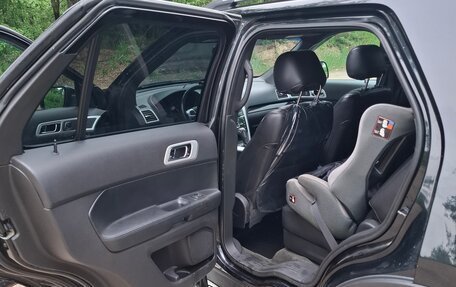 Ford Explorer VI, 2013 год, 1 850 000 рублей, 18 фотография