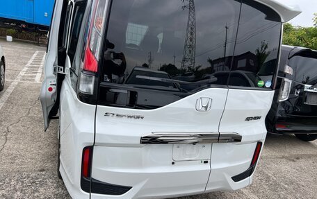 Honda Stepwgn IV, 2019 год, 2 495 000 рублей, 16 фотография