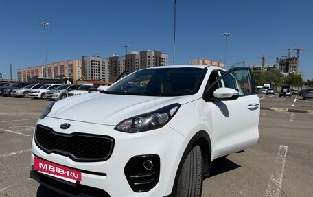 KIA Sportage IV рестайлинг, 2018 год, 2 070 000 рублей, 2 фотография