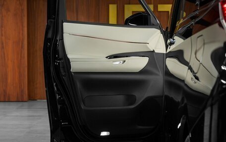 Lexus LM, 2024 год, 17 370 000 рублей, 9 фотография
