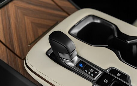 Lexus LM, 2024 год, 17 370 000 рублей, 22 фотография