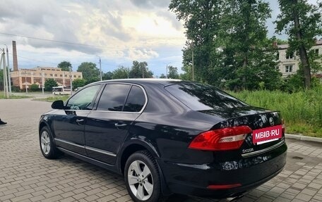 Skoda Superb III рестайлинг, 2013 год, 1 200 000 рублей, 3 фотография
