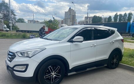 Hyundai Santa Fe III рестайлинг, 2012 год, 1 750 000 рублей, 1 фотография