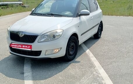 Skoda Fabia II, 2010 год, 550 000 рублей, 2 фотография