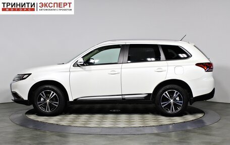Mitsubishi Outlander III рестайлинг 3, 2015 год, 1 447 000 рублей, 8 фотография