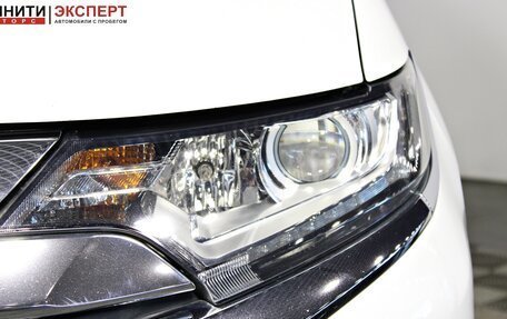 Mitsubishi Outlander III рестайлинг 3, 2015 год, 1 447 000 рублей, 9 фотография