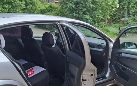 Opel Astra H, 2006 год, 290 000 рублей, 3 фотография