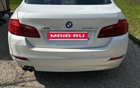 BMW 5 серия, 2014 год, 2 700 000 рублей, 3 фотография