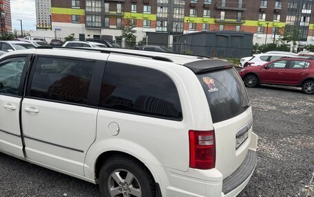 Dodge Caravan V, 2010 год, 1 250 000 рублей, 3 фотография