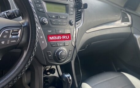 Hyundai Santa Fe III рестайлинг, 2012 год, 1 750 000 рублей, 10 фотография