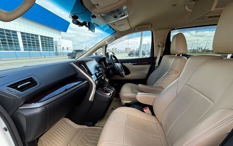 Toyota Vellfire II, 2017 год, 3 490 000 рублей, 28 фотография