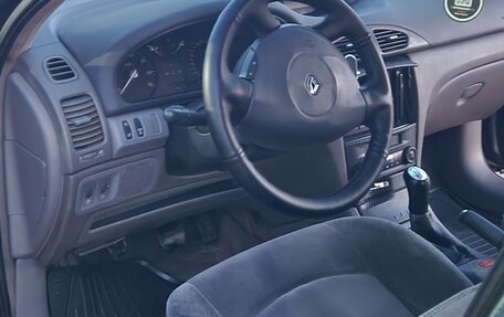 Renault Laguna II, 2001 год, 270 000 рублей, 9 фотография
