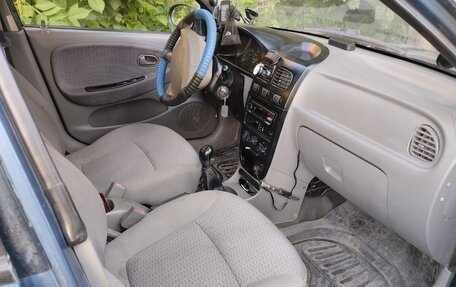 KIA Rio II, 2002 год, 300 000 рублей, 4 фотография