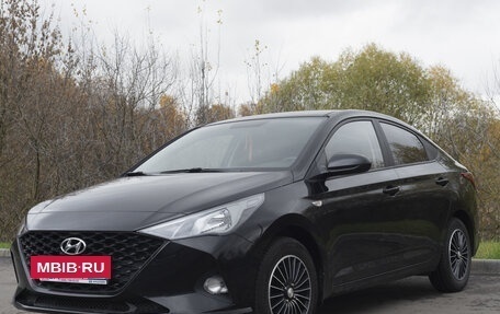 Hyundai Solaris II рестайлинг, 2021 год, 1 800 000 рублей, 14 фотография