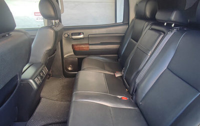 Toyota Tundra II, 2012 год, 4 000 000 рублей, 1 фотография