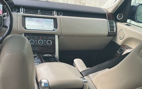 Land Rover Range Rover IV рестайлинг, 2017 год, 4 850 000 рублей, 26 фотография