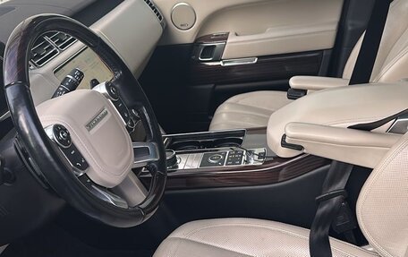 Land Rover Range Rover IV рестайлинг, 2017 год, 4 850 000 рублей, 24 фотография