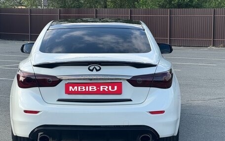 Infiniti Q50 I рестайлинг, 2017 год, 2 400 000 рублей, 4 фотография