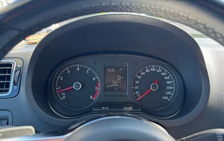 Volkswagen Polo VI (EU Market), 2019 год, 1 400 000 рублей, 2 фотография
