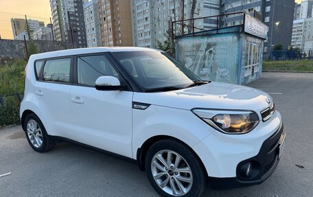 KIA Soul II рестайлинг, 2017 год, 1 550 000 рублей, 6 фотография