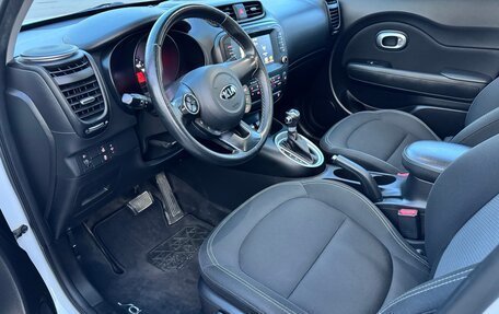 KIA Soul II рестайлинг, 2017 год, 1 550 000 рублей, 9 фотография