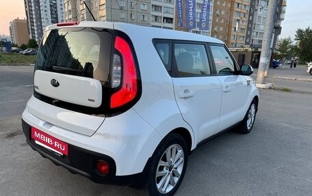 KIA Soul II рестайлинг, 2017 год, 1 550 000 рублей, 4 фотография