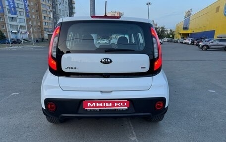KIA Soul II рестайлинг, 2017 год, 1 550 000 рублей, 8 фотография