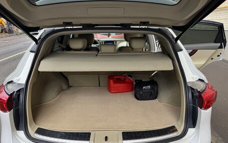 Infiniti FX II, 2012 год, 1 550 000 рублей, 8 фотография