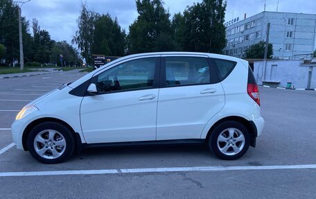 Mercedes-Benz A-Класс, 2012 год, 725 000 рублей, 2 фотография