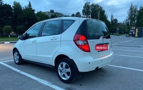 Mercedes-Benz A-Класс, 2012 год, 725 000 рублей, 3 фотография