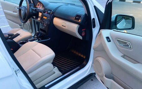 Mercedes-Benz A-Класс, 2012 год, 725 000 рублей, 17 фотография