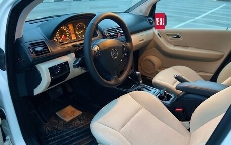 Mercedes-Benz A-Класс, 2012 год, 725 000 рублей, 13 фотография