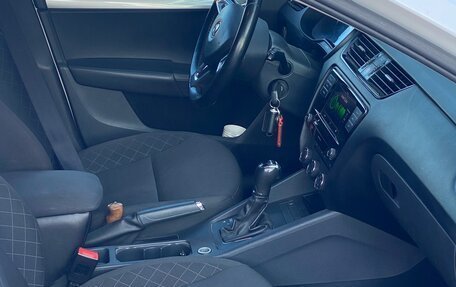 Skoda Octavia, 2018 год, 1 050 000 рублей, 8 фотография